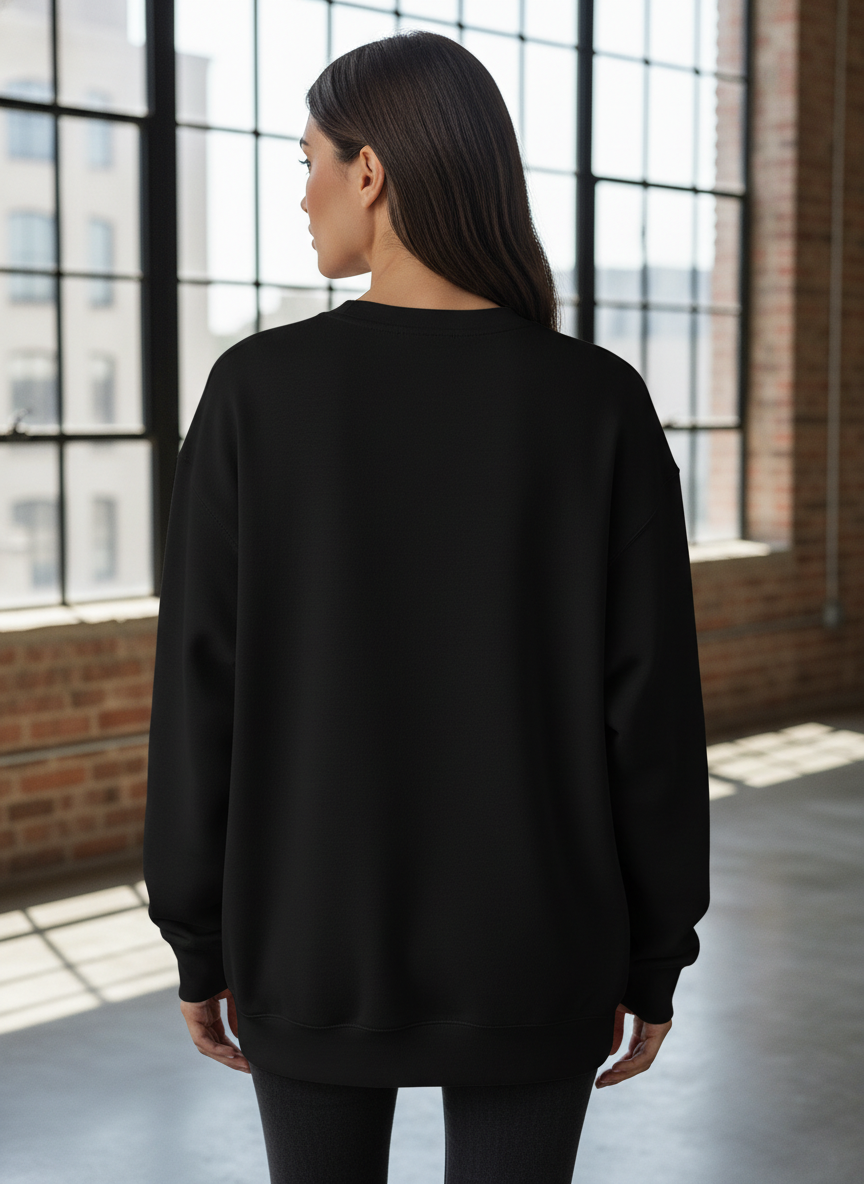 Women’s Classic Crewneck Sweatshirt in Black